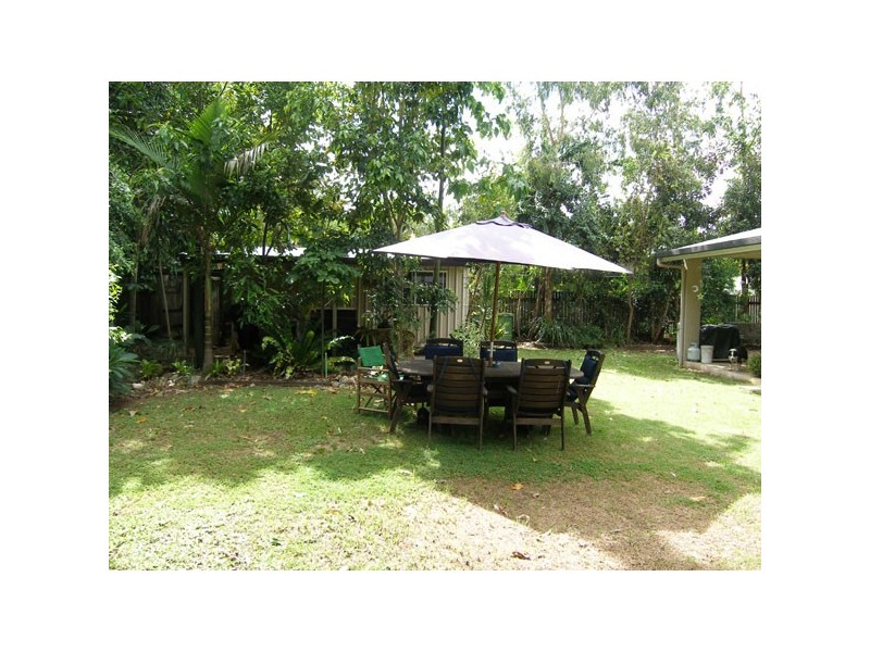 18 Cassava Street, Holloways Beach QLD 4878