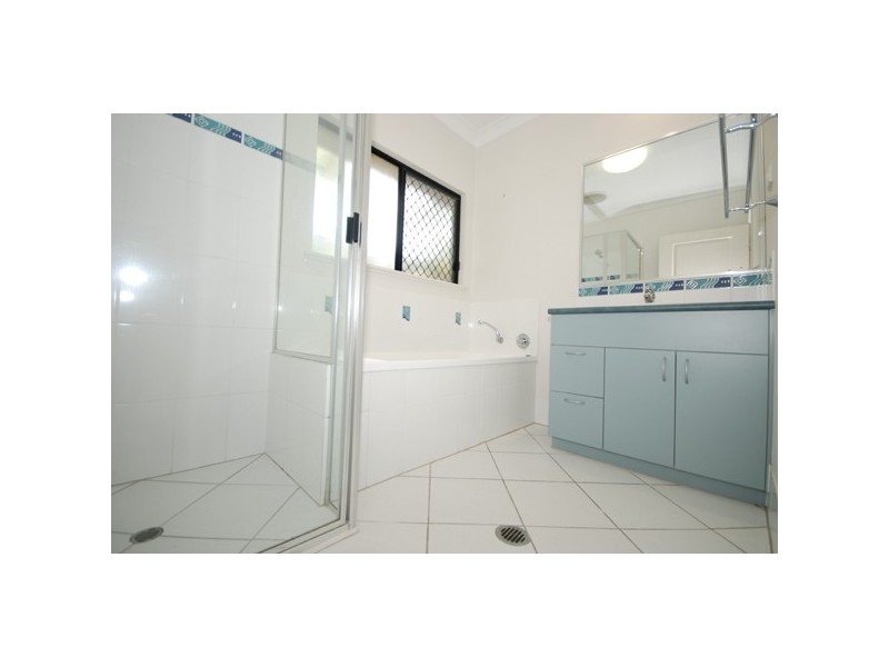 25 Castor Street, Clifton Beach QLD 4879