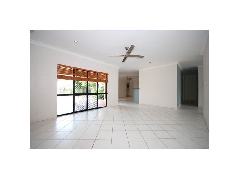 25 Castor Street, Clifton Beach QLD 4879