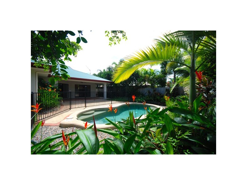 25 Castor Street, Clifton Beach QLD 4879