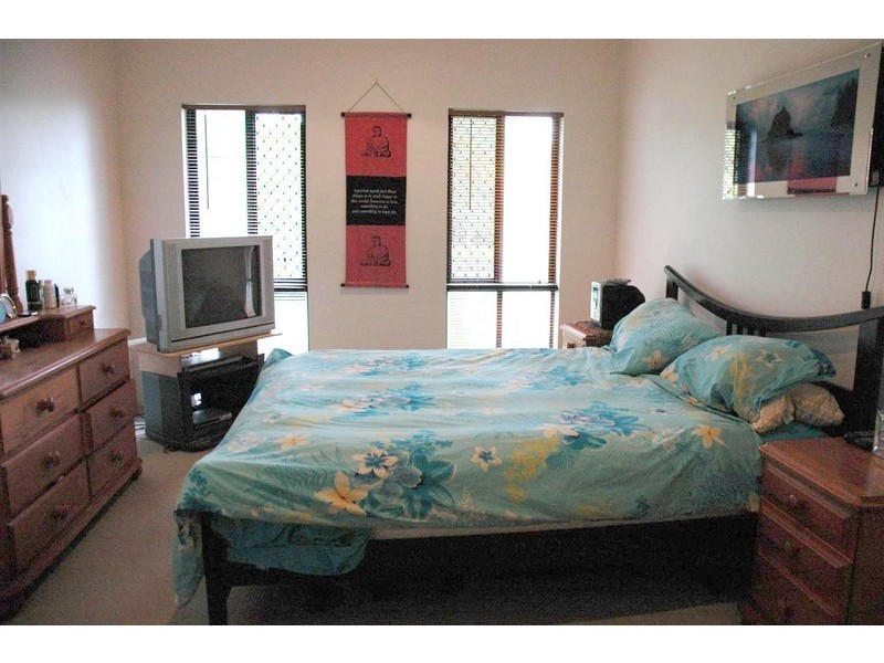 1 Waterlilly Street, Kewarra Beach QLD 4879