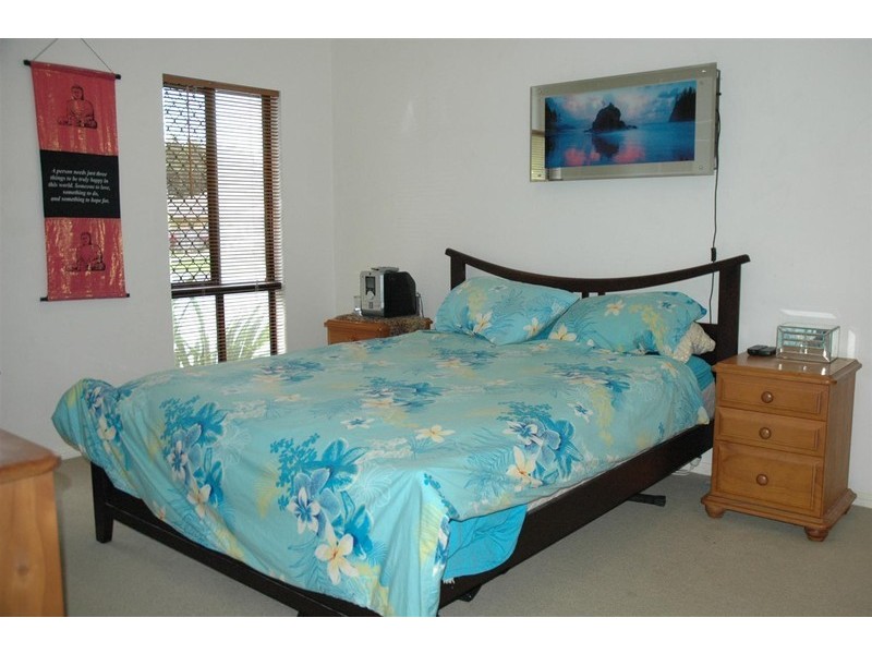 1 Waterlilly Street, Kewarra Beach QLD 4879