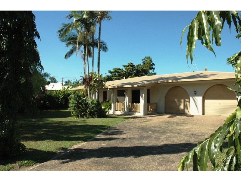 5 Marian Close, Smithfield QLD 4878