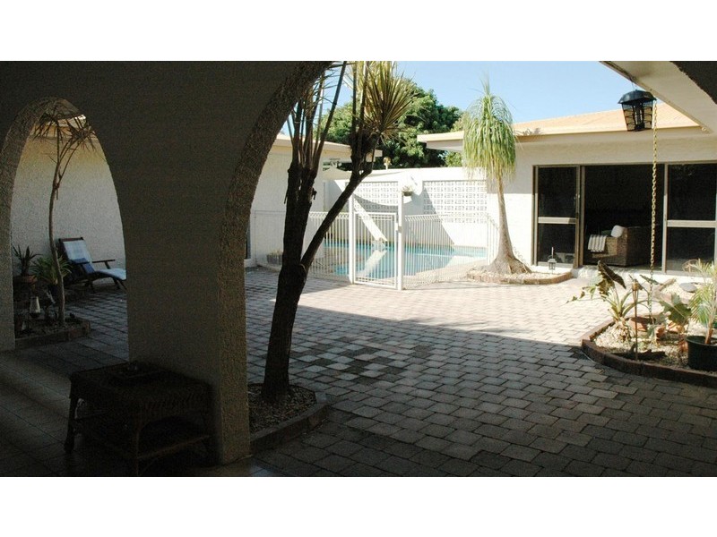 5 Marian Close, Smithfield QLD 4878