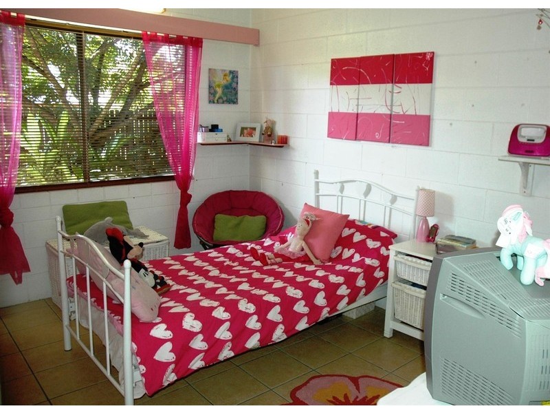 5 Marian Close, Smithfield QLD 4878