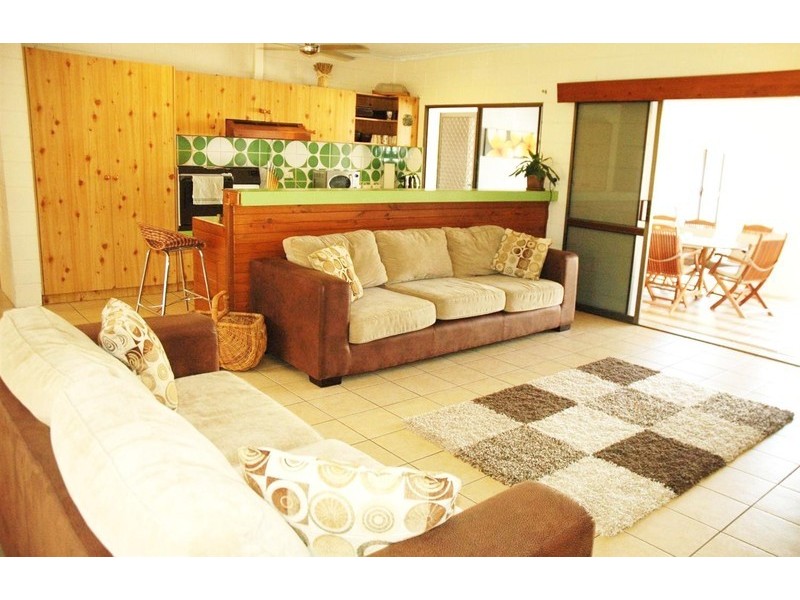 5 Marian Close, Smithfield QLD 4878