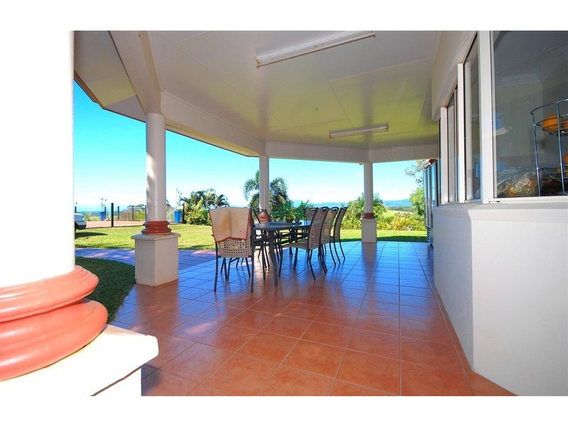 14 Orchard Ave, Rocky Point, Rocky Point QLD 4873