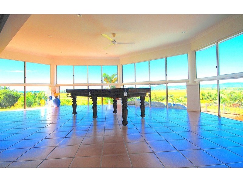 14 Orchard Ave, Rocky Point, Rocky Point QLD 4873