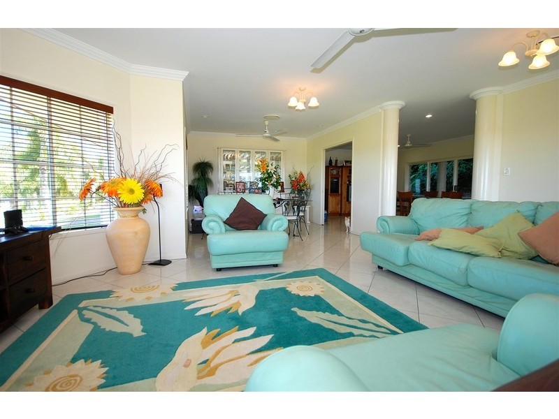 14 Orchard Ave, Rocky Point, Rocky Point QLD 4873