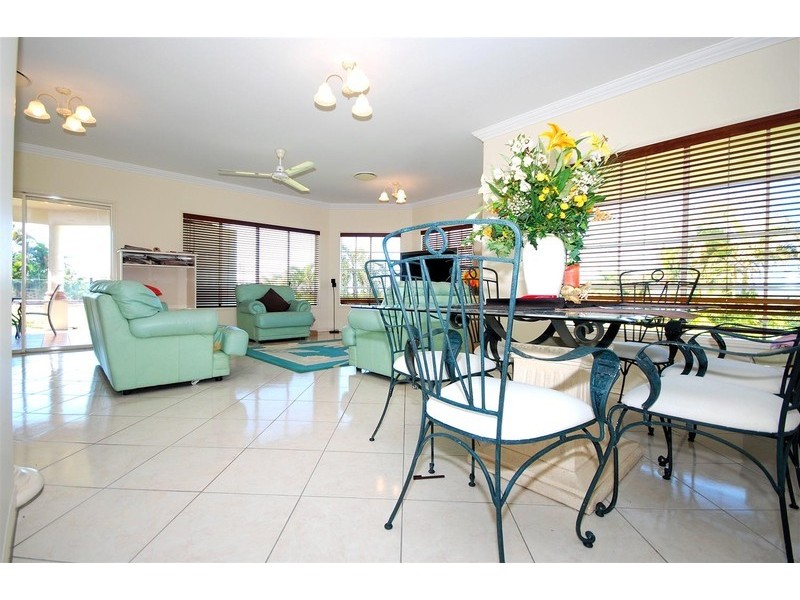 14 Orchard Ave, Rocky Point, Rocky Point QLD 4873