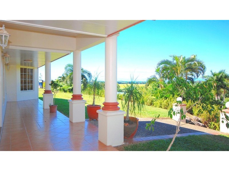 14 Orchard Ave, Rocky Point, Rocky Point QLD 4873