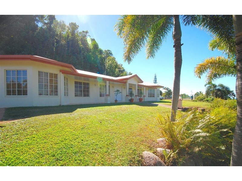 14 Orchard Ave, Rocky Point, Rocky Point QLD 4873