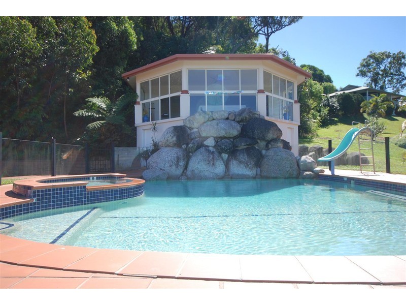 14 Orchard Ave, Rocky Point, Rocky Point QLD 4873