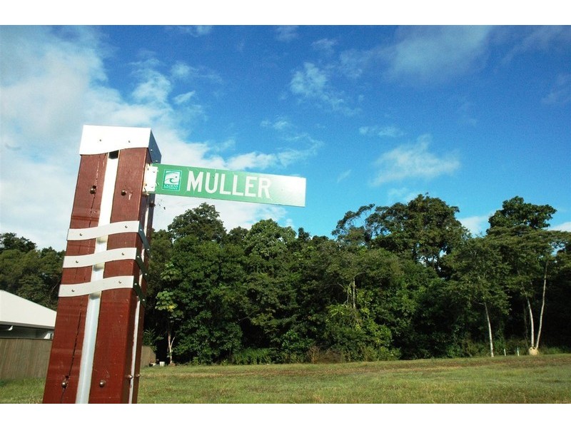 20 Muller Street, Palm Cove QLD 4879