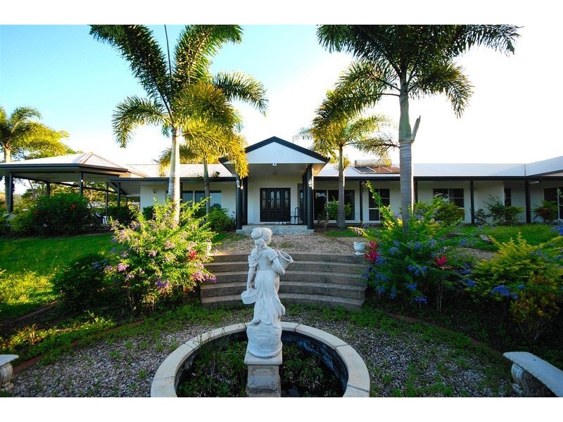 14  Greenhills Road, Kuranda QLD 4881