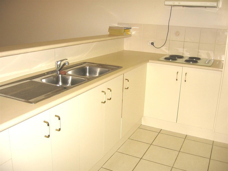 8/18 NAVARS STREET, Reedy Creek QLD 4227