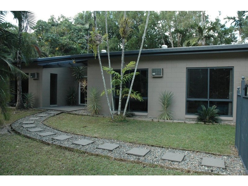 44 Rudder Close, Clifton Beach QLD 4879