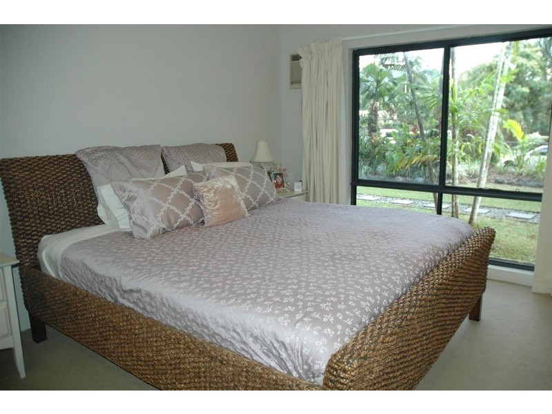 44 Rudder Close, Clifton Beach QLD 4879