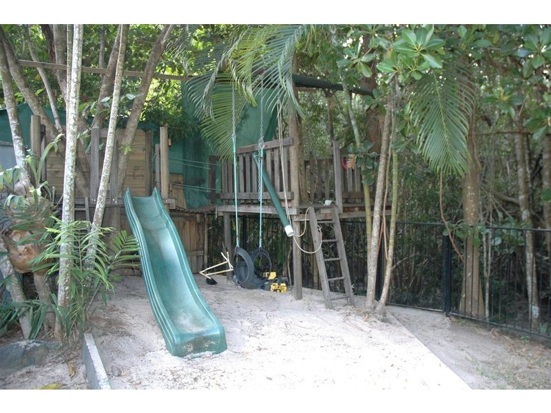 44 Rudder Close, Clifton Beach QLD 4879