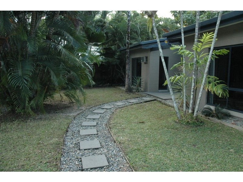 44 Rudder Close, Clifton Beach QLD 4879