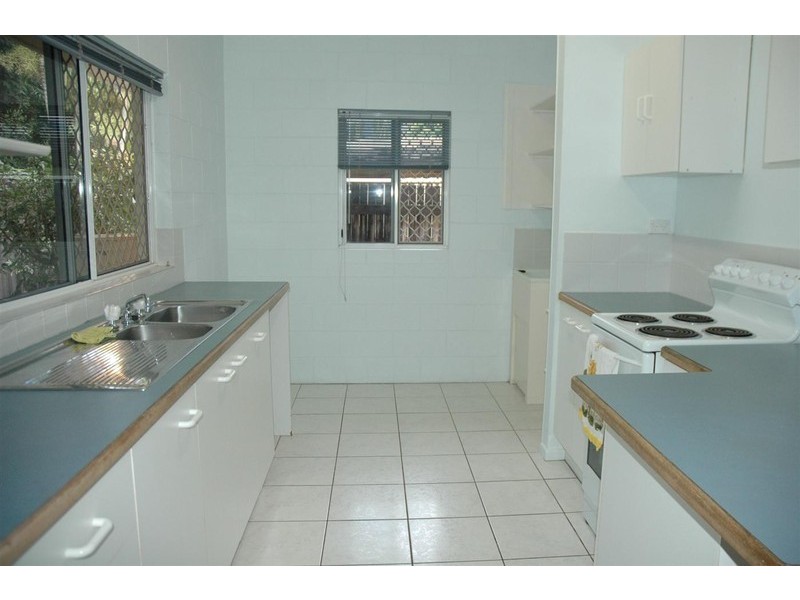 10/2 (31) Lake Placid Road, Caravonica QLD 4878