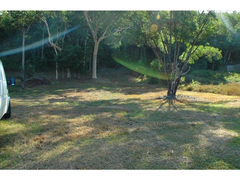 7 Retreat Close, Palm Cove QLD 4879
