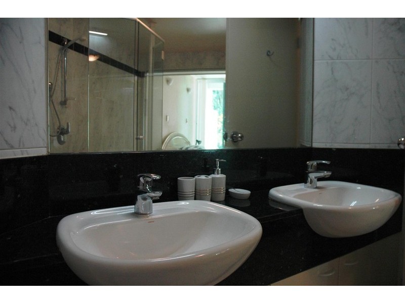 2/2 Deauville Close, Yorkeys Knob QLD 4878