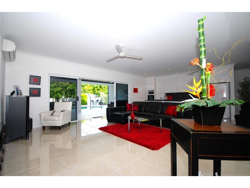 10 St. Crispin Street, Cairns QLD 4870
