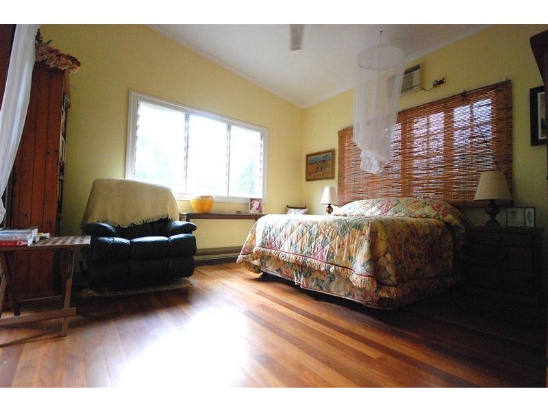 112 Woodward Street, Edge Hill QLD 4870