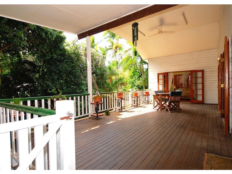112 Woodward Street, Edge Hill QLD 4870