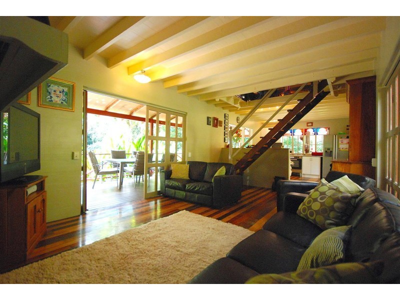 11 Weir Road, Kuranda QLD 4881