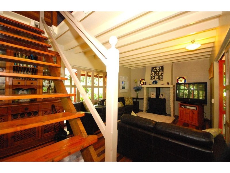 11 Weir Road, Kuranda QLD 4881