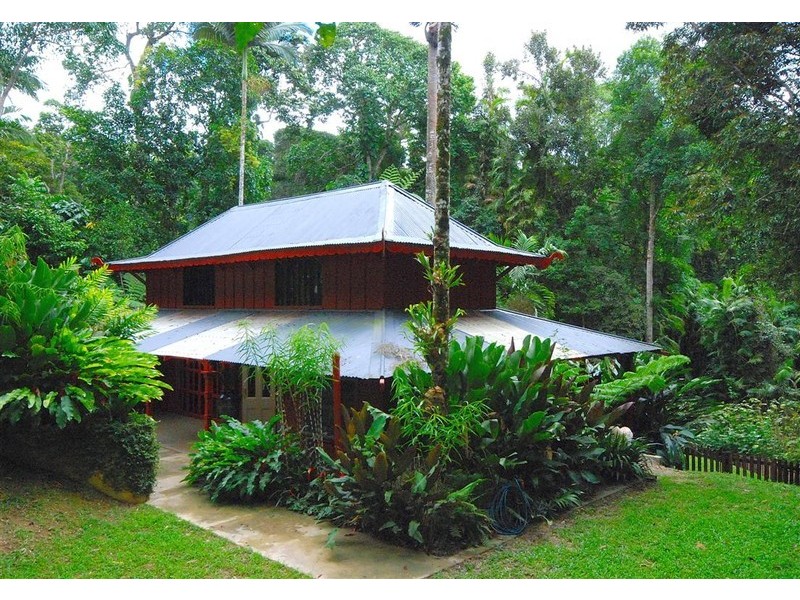 11 Weir Road, Kuranda QLD 4881