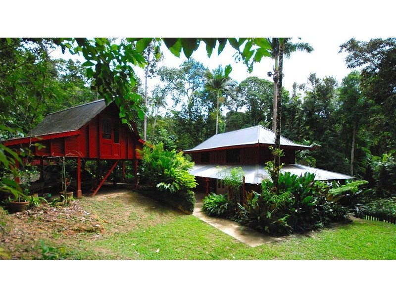 11 Weir Road, Kuranda QLD 4881
