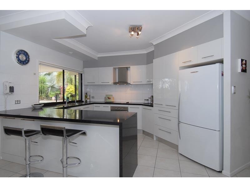10 Warana Close, Kewarra Beach QLD 4879