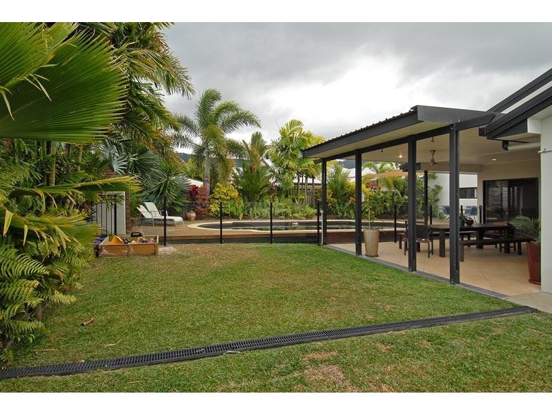 10 Warana Close, Kewarra Beach QLD 4879