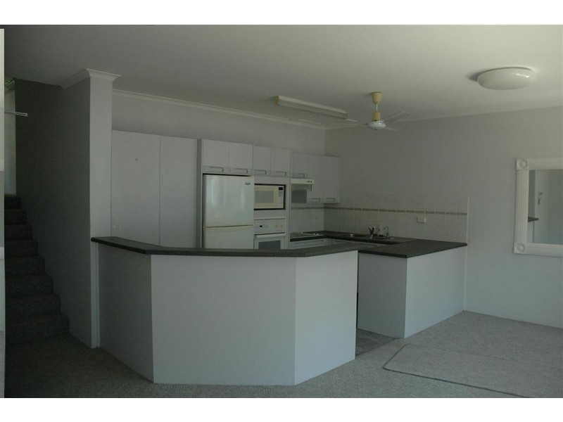 Unit 7 101 Arlington Esp, Clifton Beach QLD 4879