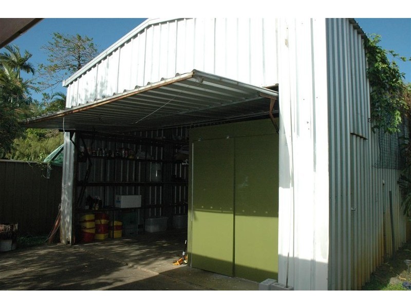 40 Oleander Street, Holloways Beach QLD 4878