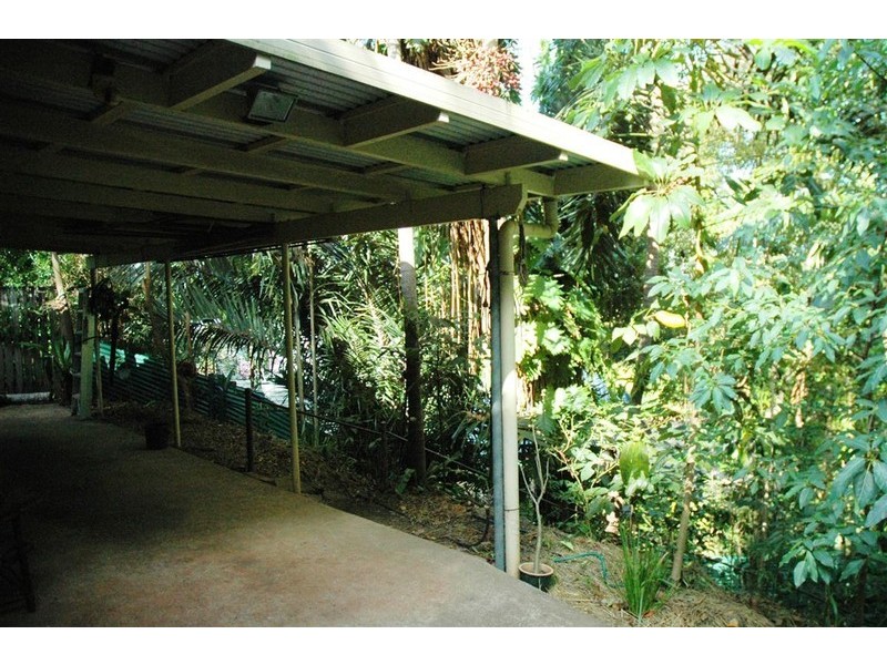 8 Barron Gorge Road, Caravonica QLD 4878