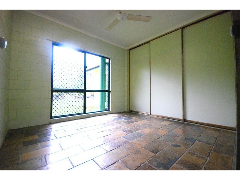 4 Shell Close, Kewarra Beach QLD 4879