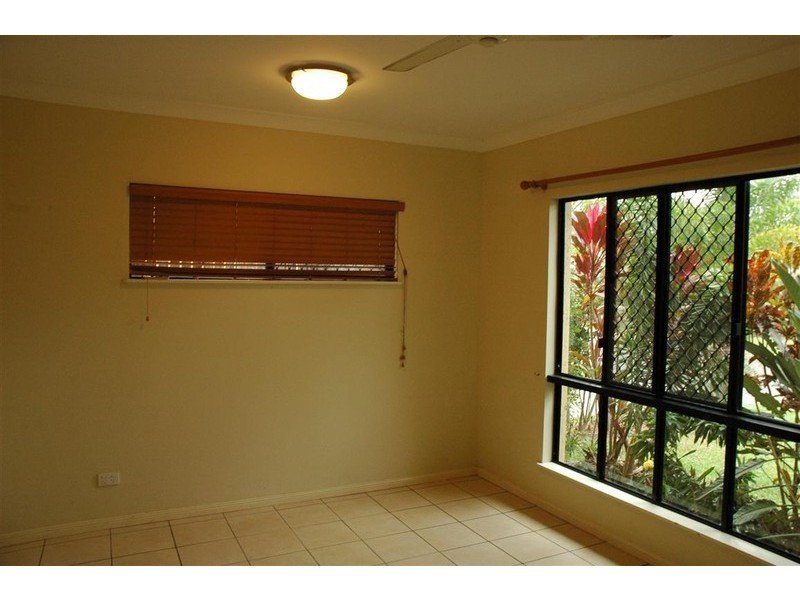 Villa 127 31 Lake Placid Road, Caravonica QLD 4878