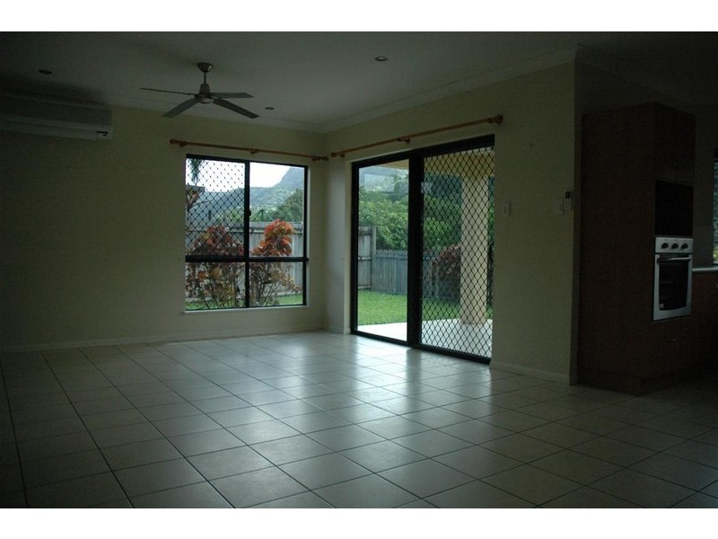Villa 127 31 Lake Placid Road, Caravonica QLD 4878