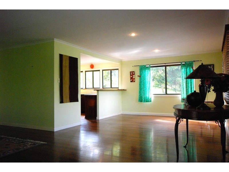 8  Masons Road, Kuranda QLD 4881