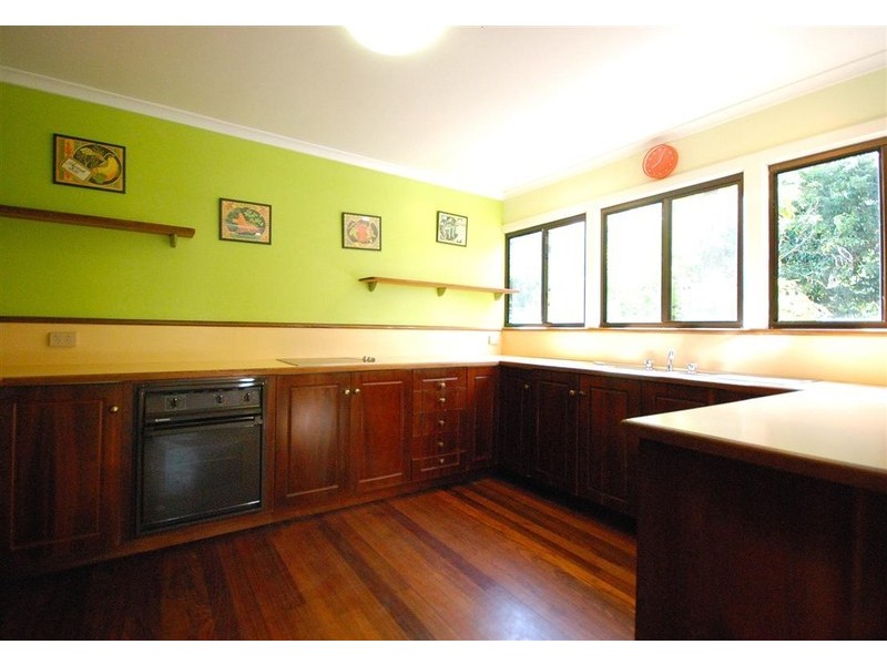 8  Masons Road, Kuranda QLD 4881