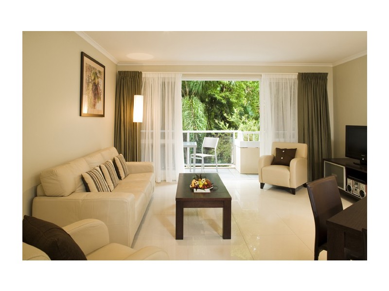 1 Coral Coast Drive, Palm Cove QLD 4879