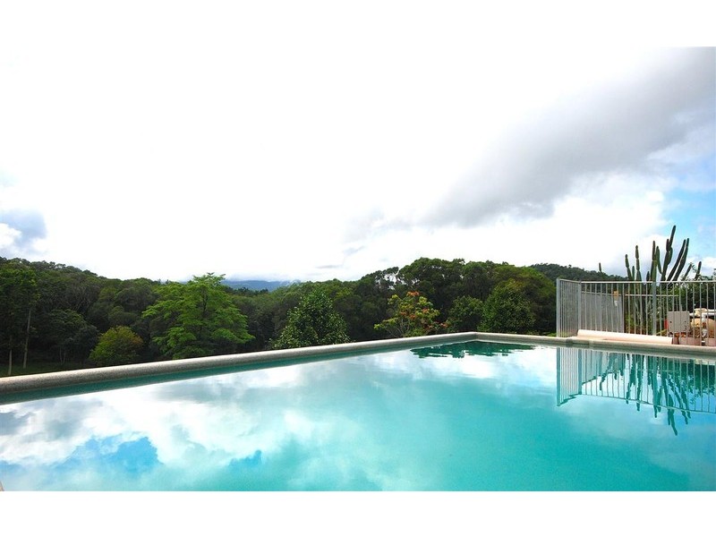 131 Veivers Dr, Speewah, Kuranda QLD 4881