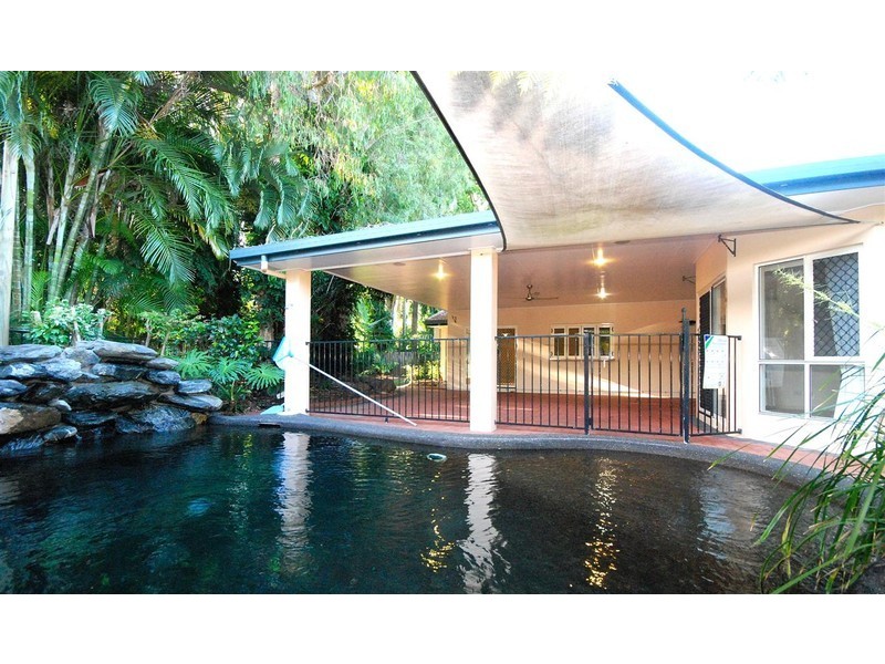 1 Whitehaven Court, Clifton Beach QLD 4879