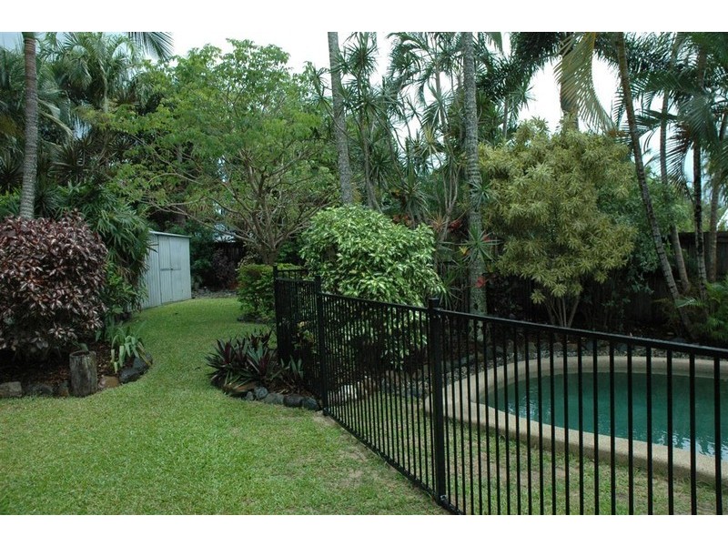 14 Dolphin Close, Kewarra Beach QLD 4879