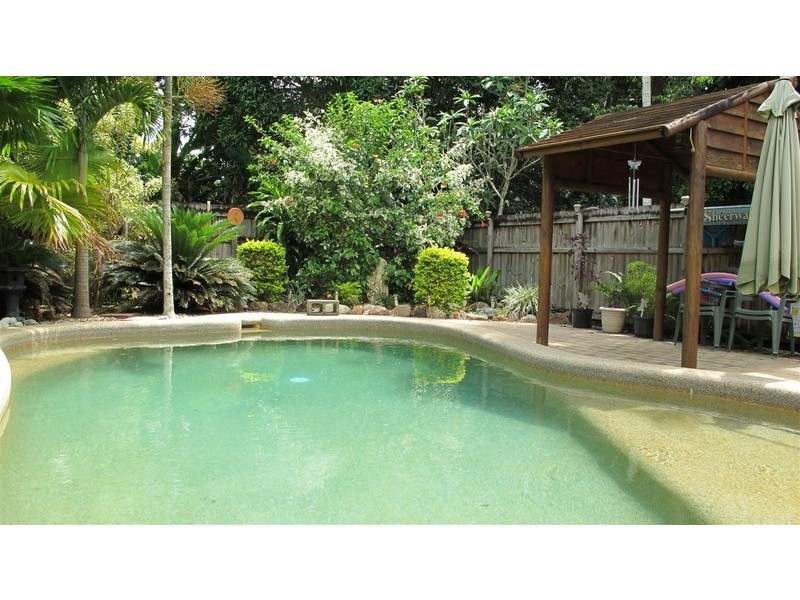 69 Survey Street, Smithfield QLD 4878
