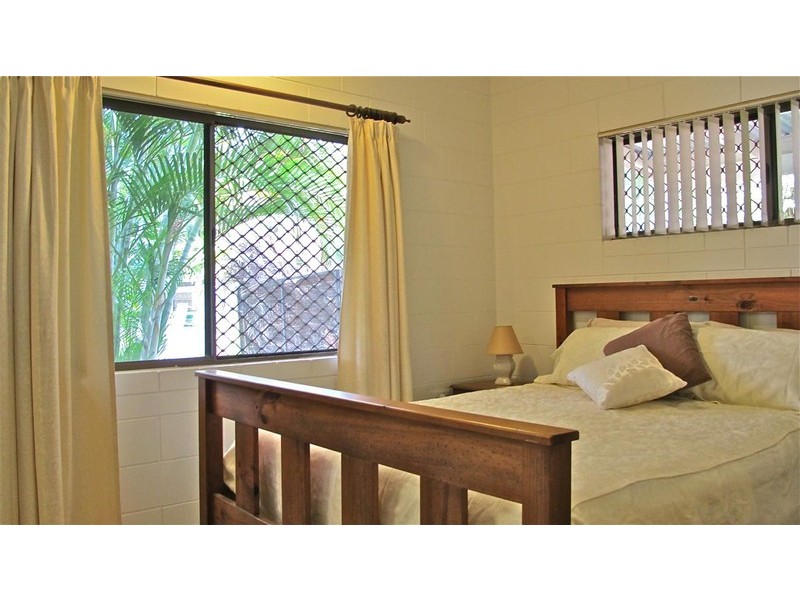 69 Survey Street, Smithfield QLD 4878
